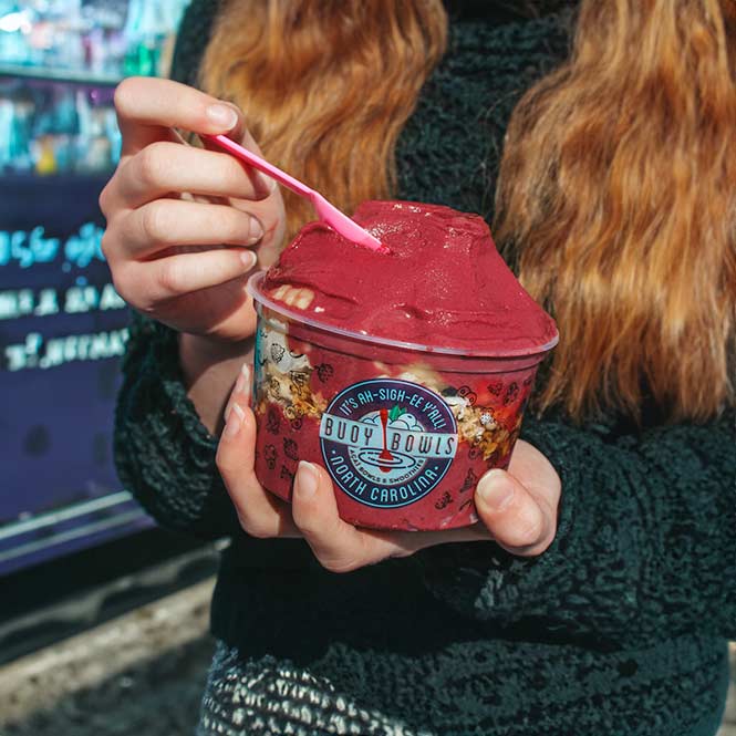 Style : Upside-Down Bowl